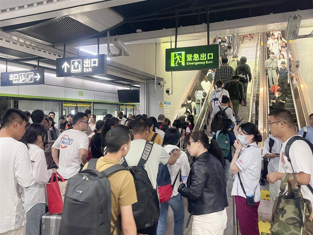 缅甸银钻娱乐下载